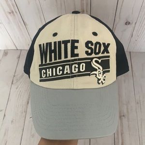 MLB Official Chicago White Sox Hat Adjustable